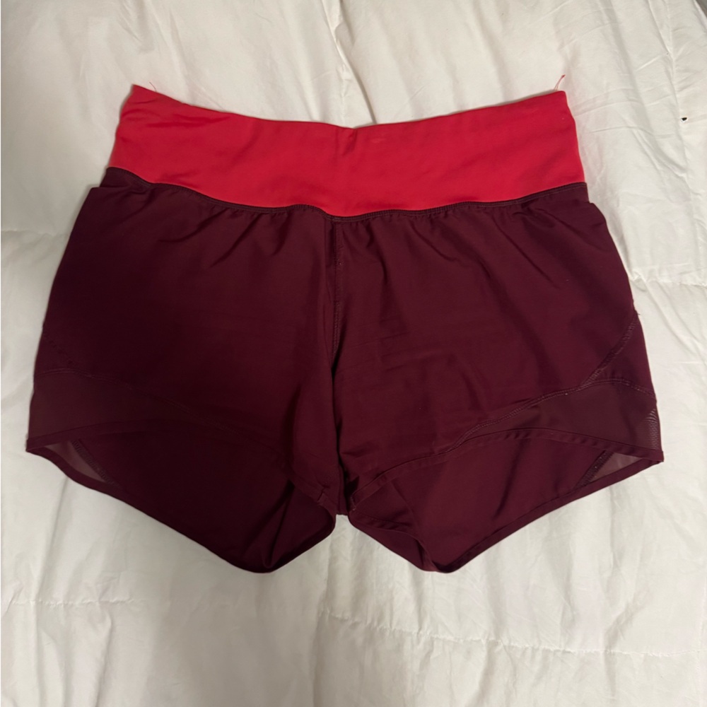 super cute shorts for workout! old navy active size M. burgundy red coral band